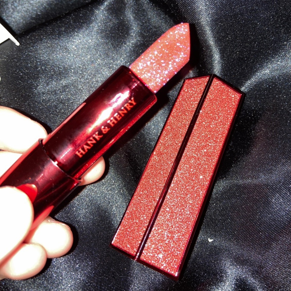 Hank and Henry te amo glitter lipstick